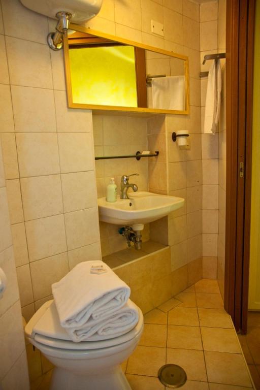 B&B Colosseum Rooms Rome Exterior photo